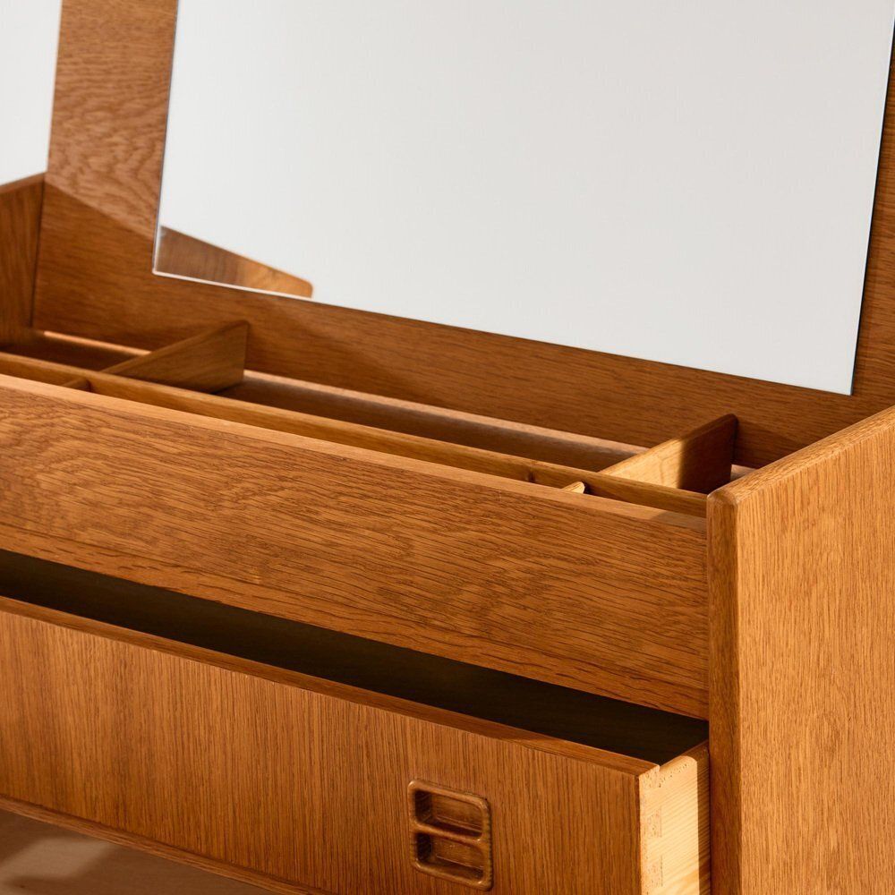 Danish Oak Dressing Table photo 1245.0