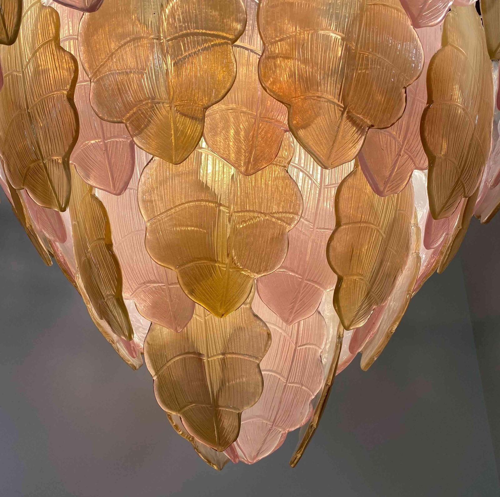 8587.0 Italian Art Deco Gold And Pink Murano Glass Chandelier photo