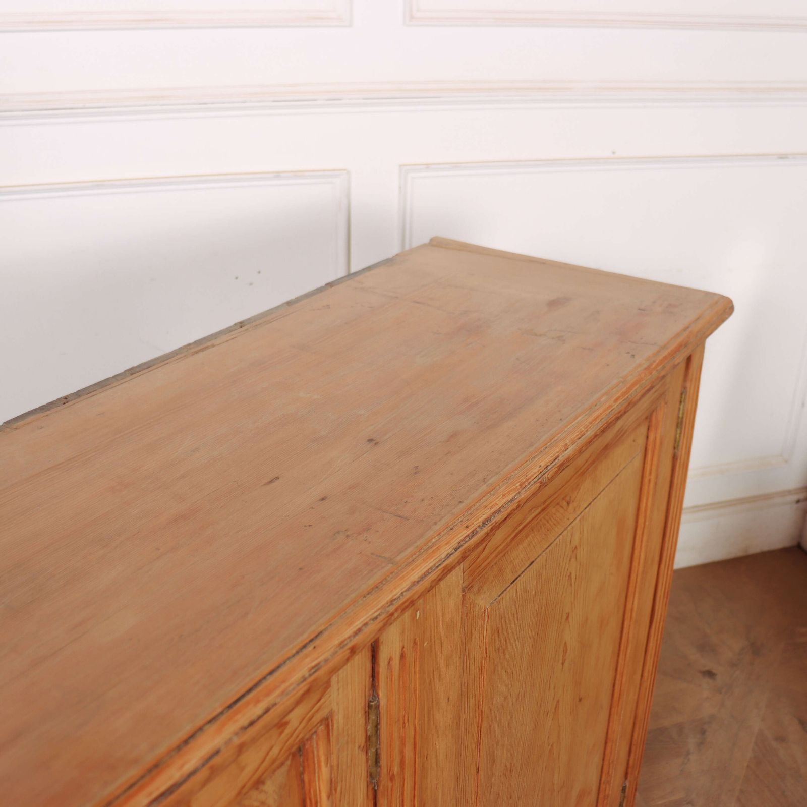photo furniture English Pine Dresser Base, 1800s