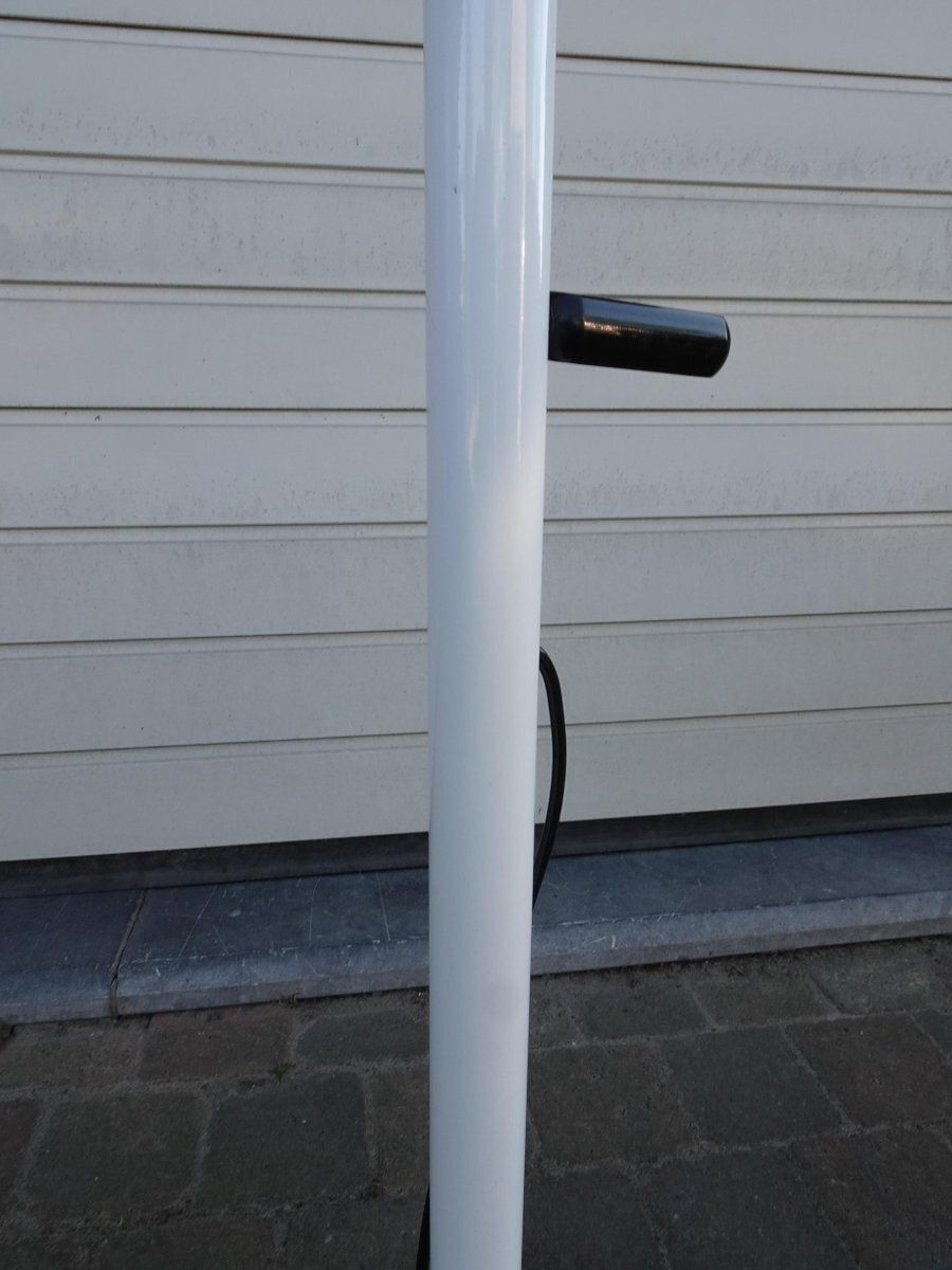 photo buy Coupe   3320 R Edition Arc Floor Lamp From Oluce, 1960s