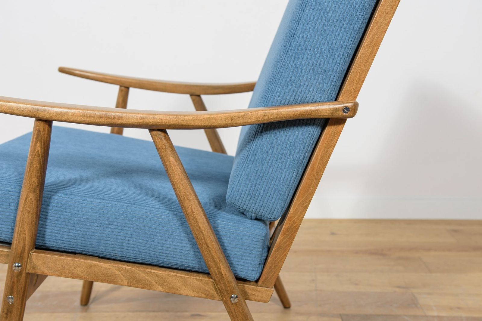 photo vintage Mid Century Modern Armchairs From Ton, Czechoslovakia, 1960s, Set Of 2