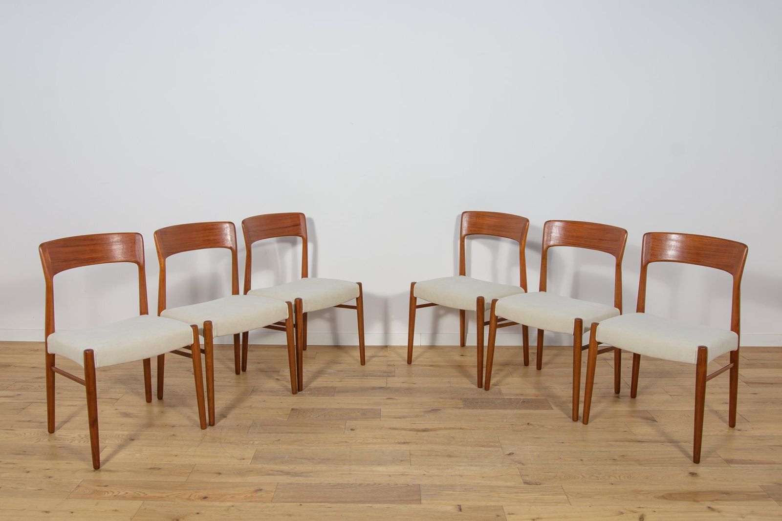 Mid Century Modern Teak Model 26 Dining Chairs By Henry Kjærnulf For Korup Stolefabrik, Denmark, 1960s, Set Of 6 photo furniture