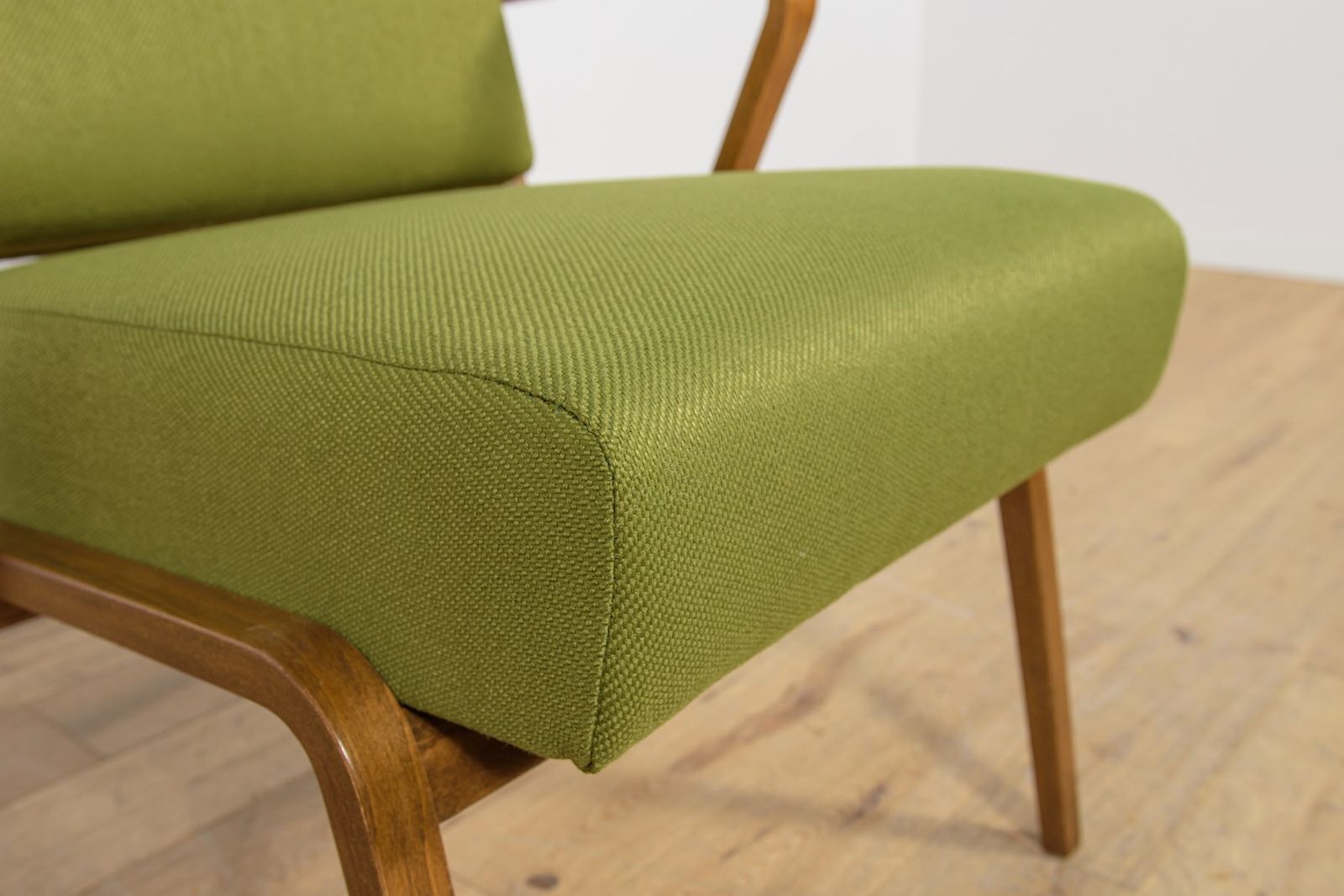 photo buy Armchair By Selman Selmanagic For Veb Deutsche Werkstätten Hellerau, Germany, 1950s