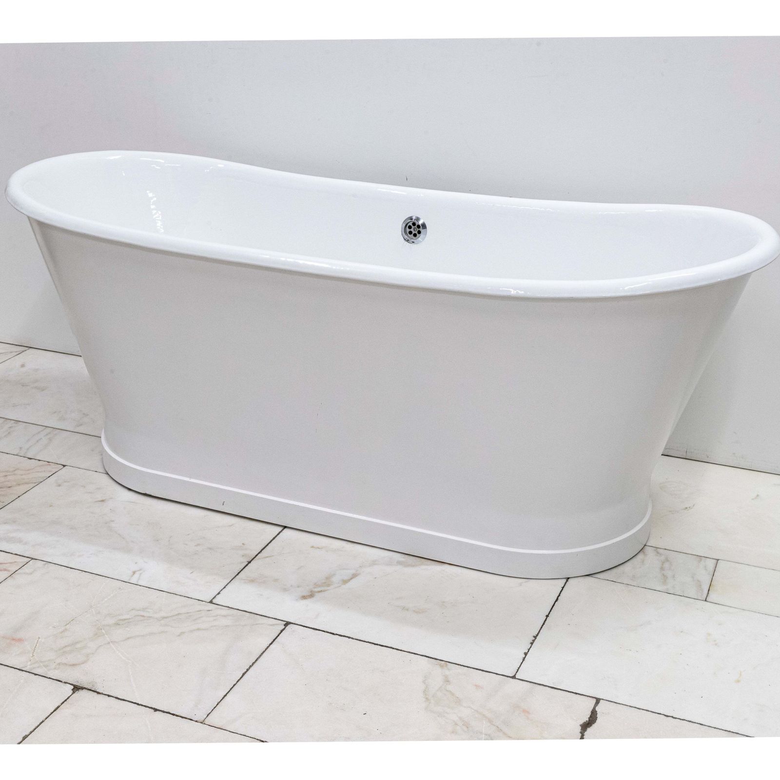 Reclaimed Cast Iron Double Ended Bath | Recor Bathtub photo Garden Decor