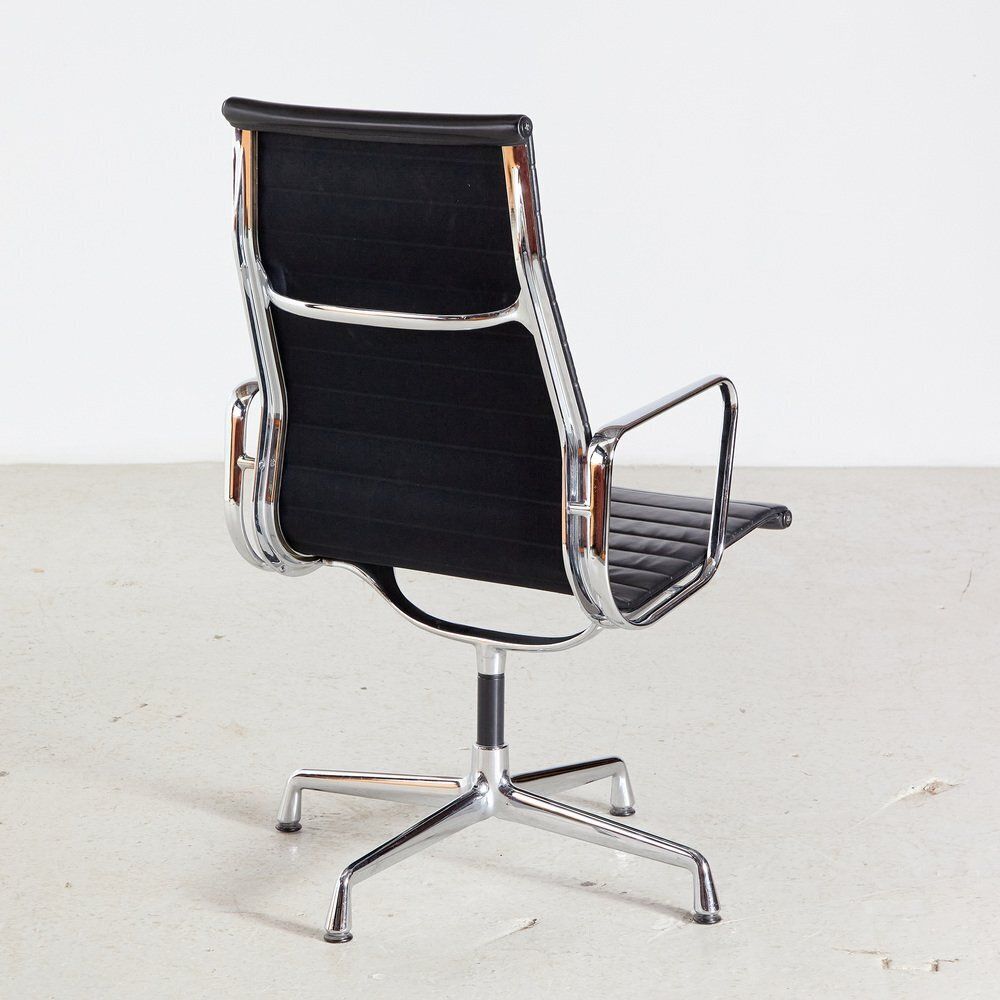 photo vintage Ea112 Office Chair By Charles & Ray Eames For Vitra, 2000s