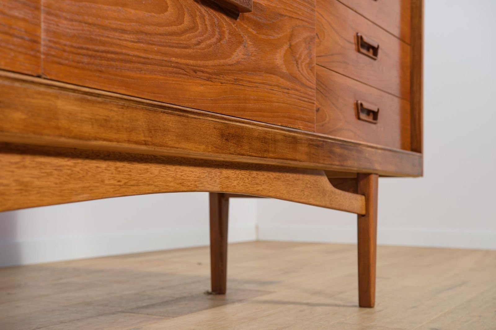 Mid Century Teak Sideboard, United Kingdom, 1960s photo Furniture