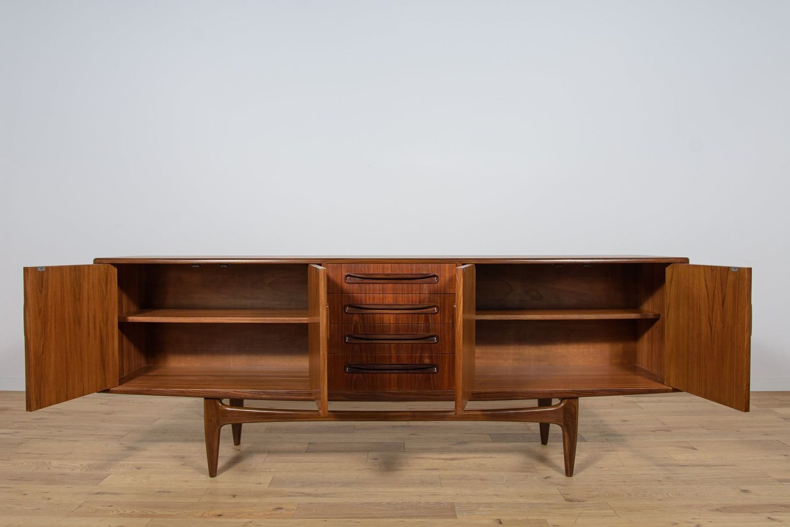 photo vinterior Mid Century Sideboard By Victor Wilkins For G Plan, United Knigdom, 1960s