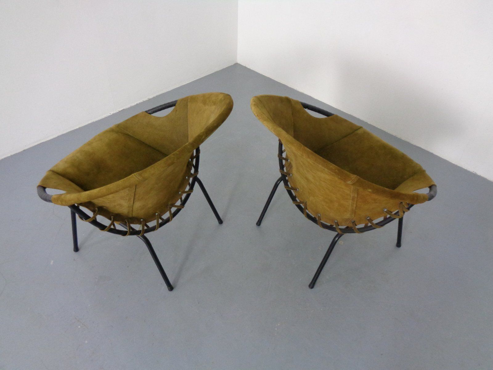 Olive Green Suede Balloon Chairs From Lusch, Germany, 1960s, Set Of 2 photo vintage