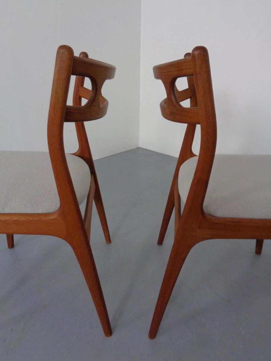 1605.0 Model 138 Teak & Kvadrat Hallingdal Dining Chairs By Johannes Andersen For Uldum Møbelfabrik, Denmark, 1960s, Set Of 2 photo