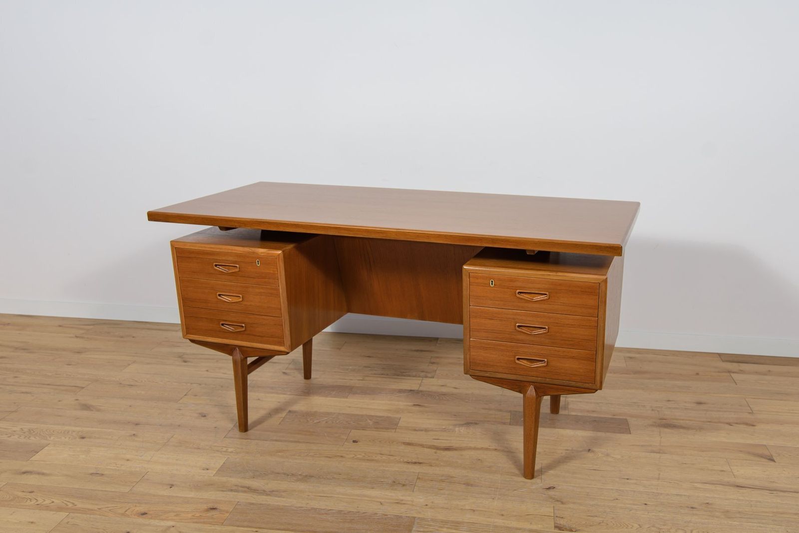 Mid Century Freestanding Teak Desk, Denmark, 1960s photo Furniture