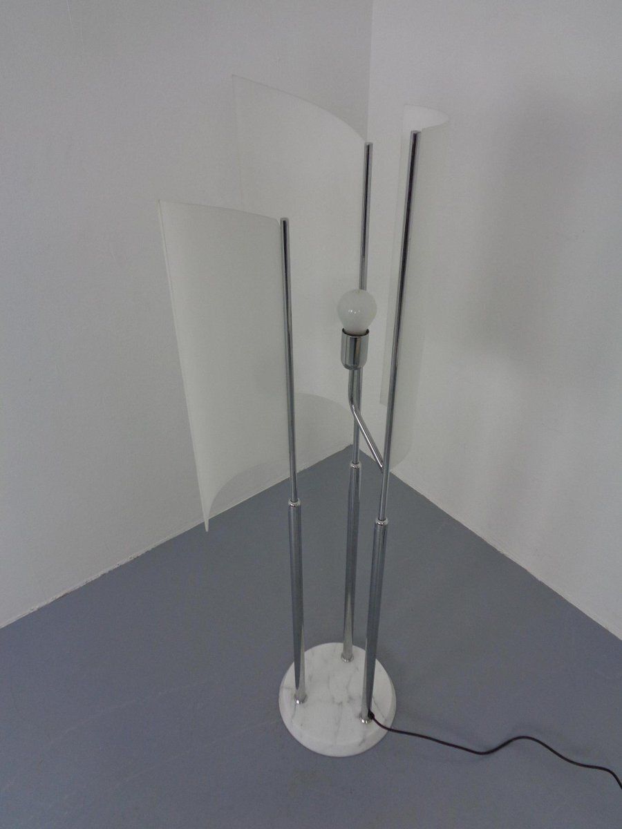 Arianna Floor Lamp In Marble And Handblown Glass By Bruno Gecchelin For Oluce, Italy, 1970s photo furniture
