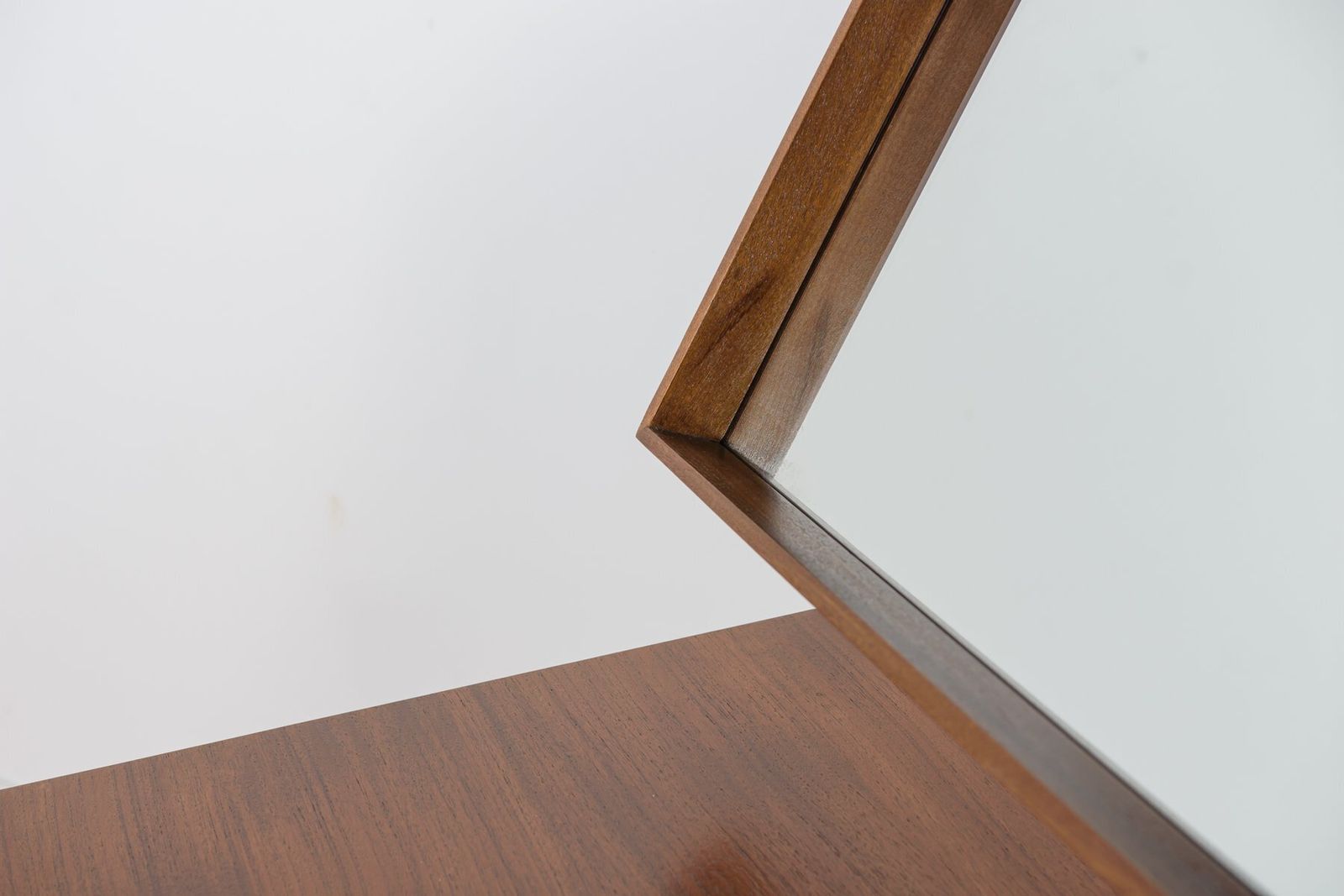 Mid Century Dressing Table In The Style Of Ib Kofod Larsen For G Plan, United Knigdom, 1960s photo vinterior