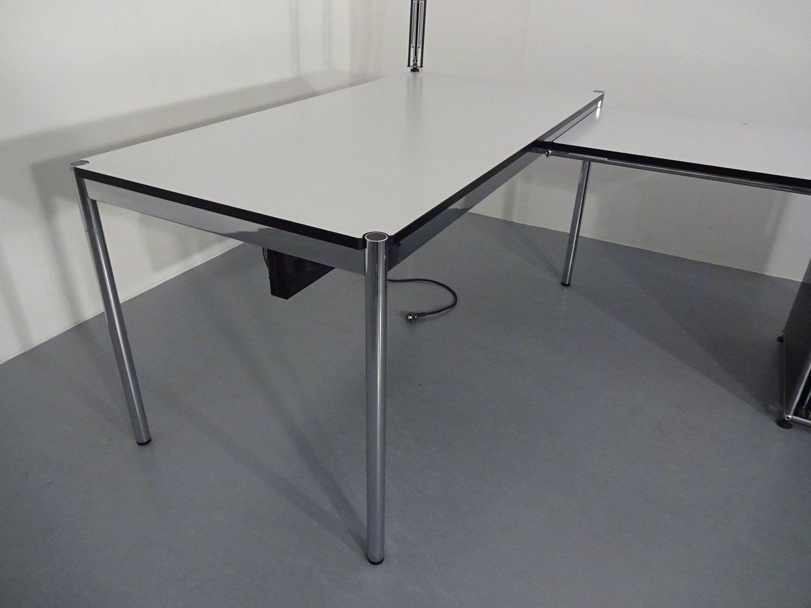 photo vinterior Large Desk By Fritz Haller And Paul Schärer For Usm Haller, Switzerland, 1990s