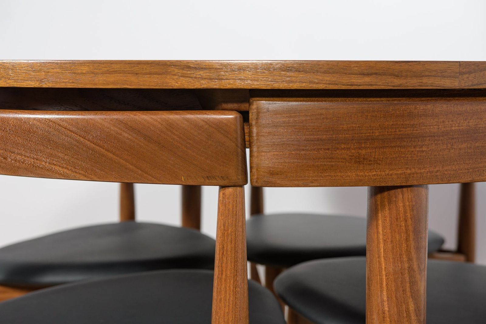 photo buy Mid Century Teak Dining Table And Chairs Set By Hans Olsen For Frem Røjle, Denmark, 1950s, Set Of 5