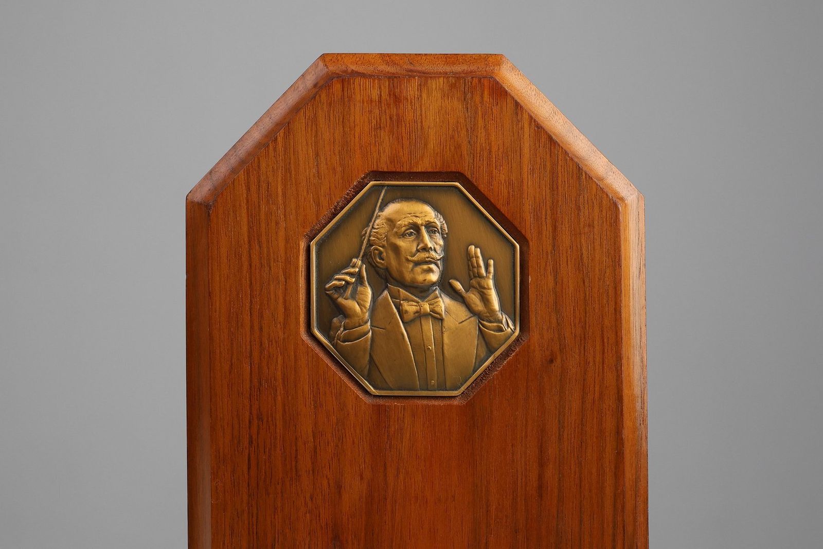 Art Deco French Bookends In Wood And Bronze, 1920s, Set Of 2 photo vintage