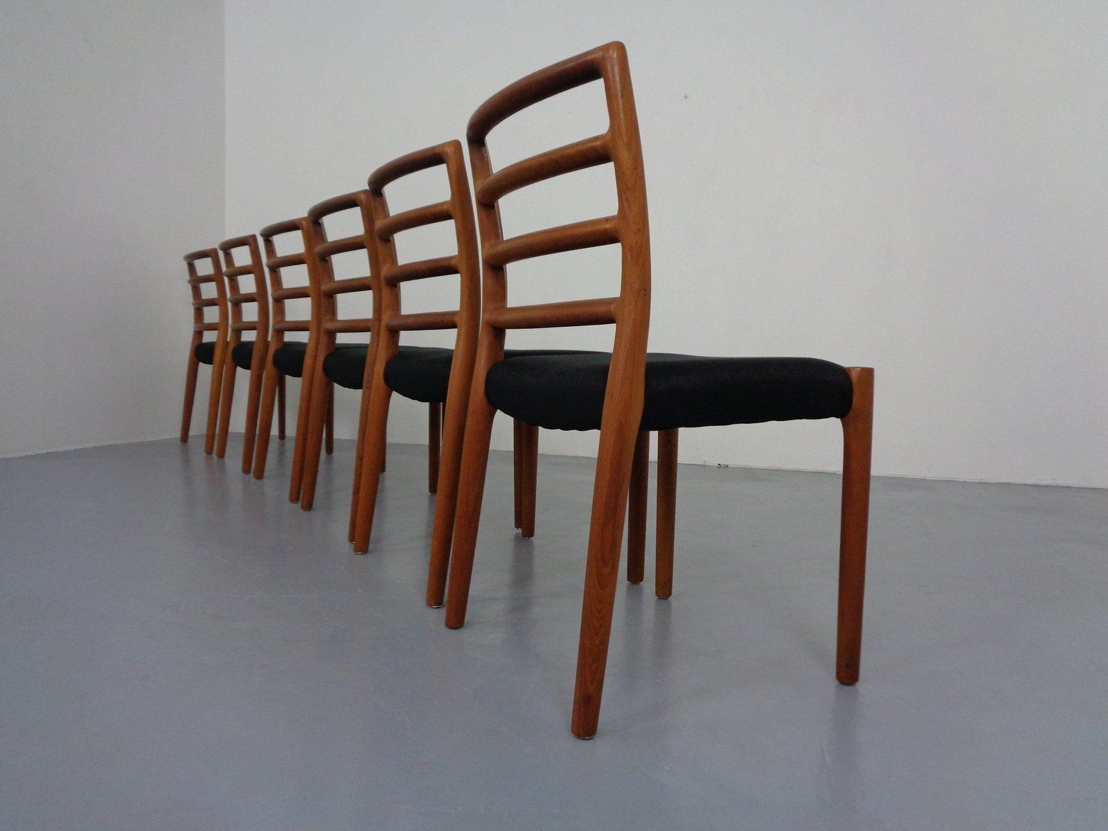 Model 85 Teak Dining Chairs By Niels Otto Møller For J. L. Møllers, 1960s, Set Of 6 photo vinterior