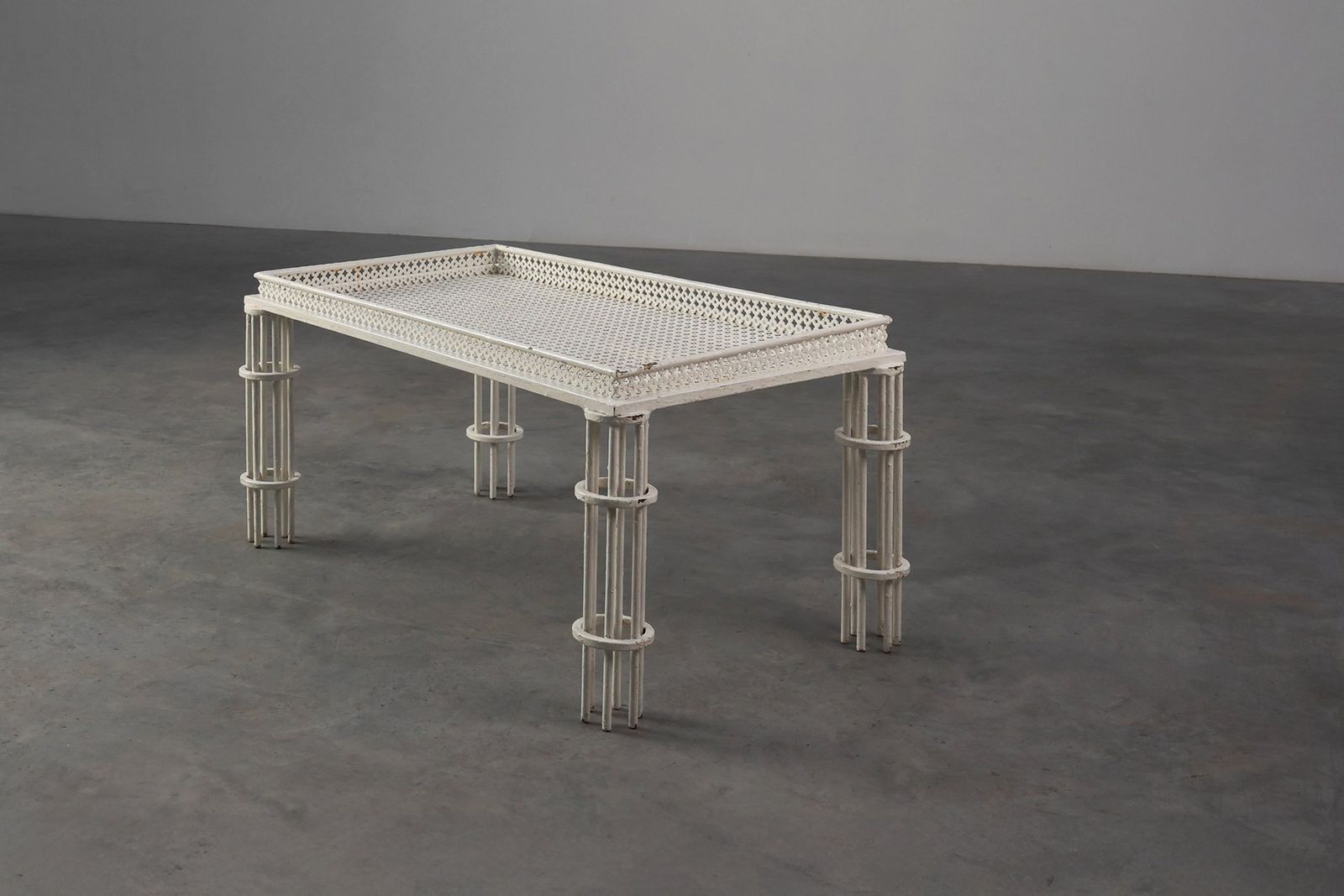 photo vinterior Mid Century French Coffee Table From Mathieu Matégot, 1960s