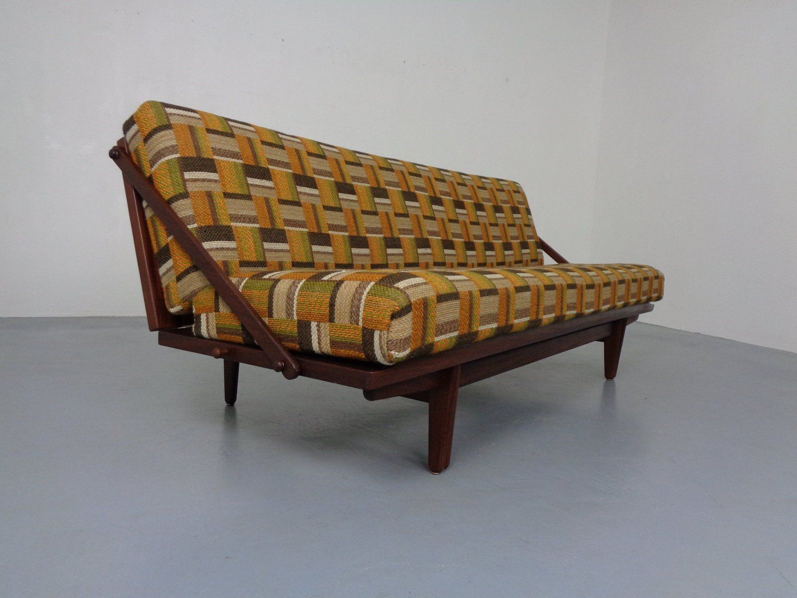 Danish 981 Diva Daybed In Teak And Oak By Poul M Volther For Frem Røjle, 1950s
