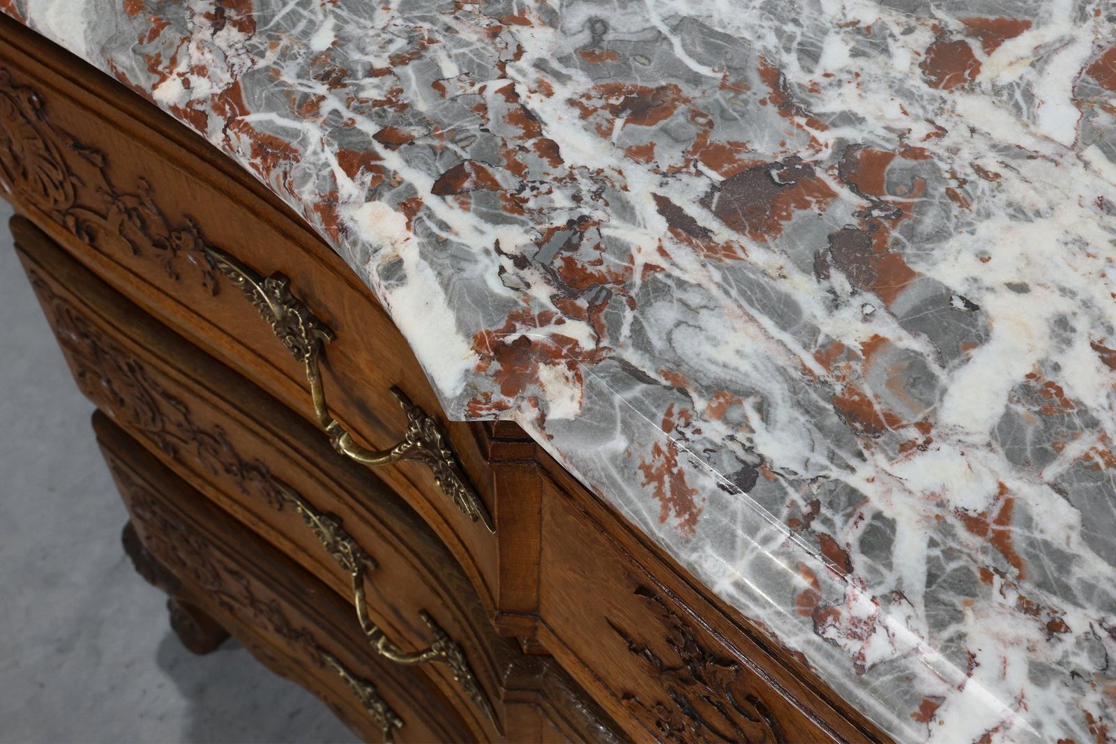 photo vintage 18th Century Louis XV Oak And Marble Chest Of Drawers, France
