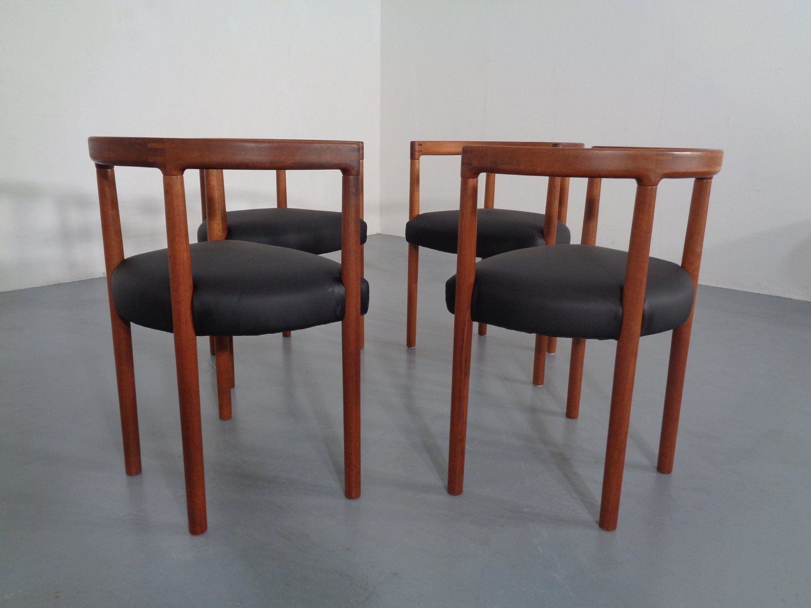 Furniture Teak & Leather Model 195 Dining Chairs By Ole Gjerløv Knudsen & Torben Lind For France & Søn, Denmark, 1960s, Set Of 4 photo