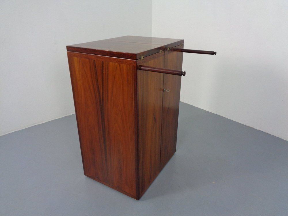 Danish Rosewood Captain's Bar By Reno Wahl Iversen For Dyrlund, 1960s photo vinterior