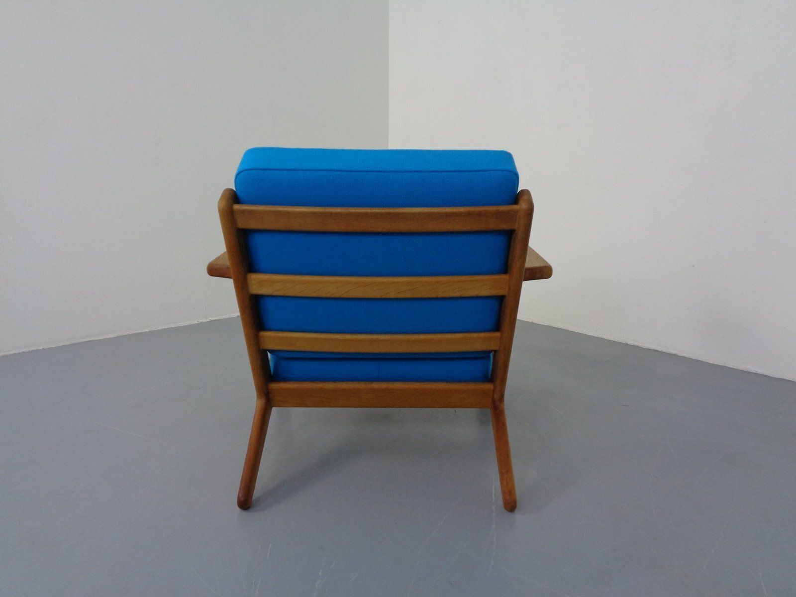 photo furniture Danish Ge290 Chair In Oak And Kvadrat Hallingdal By Hans J. Wegner For Getama, 1960s