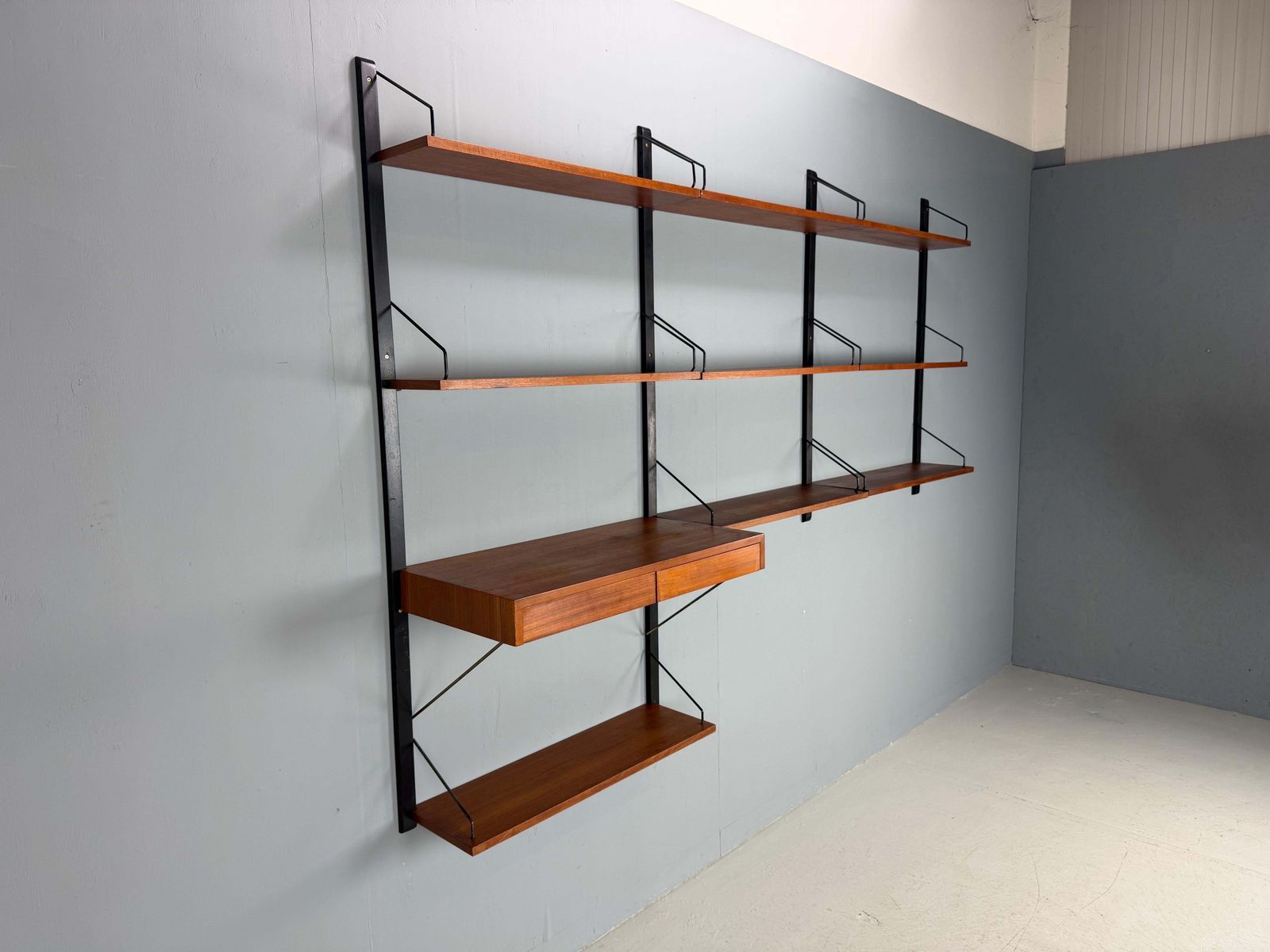 photo furniture Poul Cadovius Mid  Century Modern Modular Teak Wall Unit Shelving For Cado, 1960