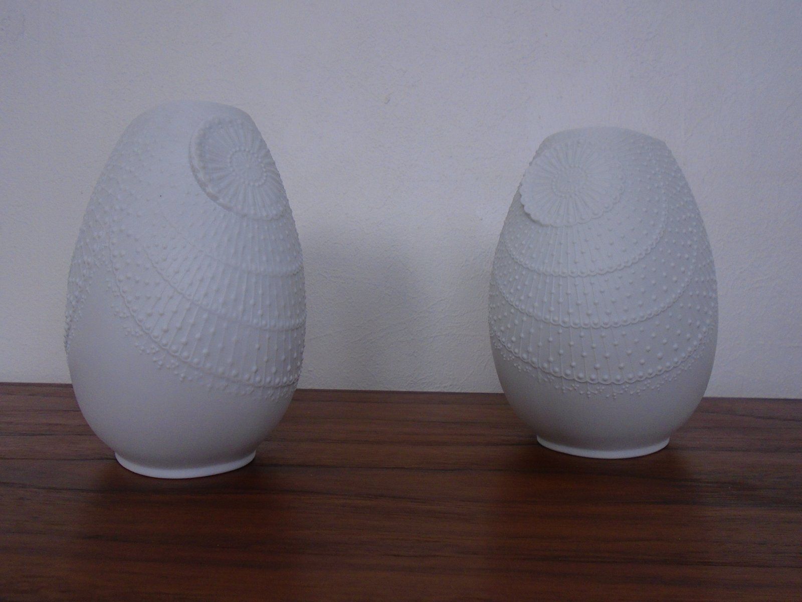 Mid Century Op Art Vases By M.Frey For Kaiser, Germany, 1960s, Set Of 2