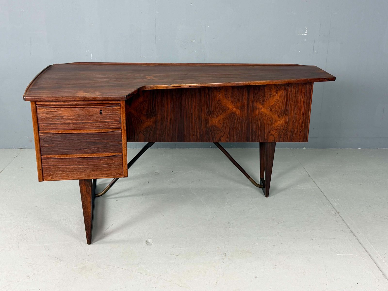 1960s Peter Løvig Nielsen 'Boomerang' Desk Hedensted Møbelfabrik photo furniture