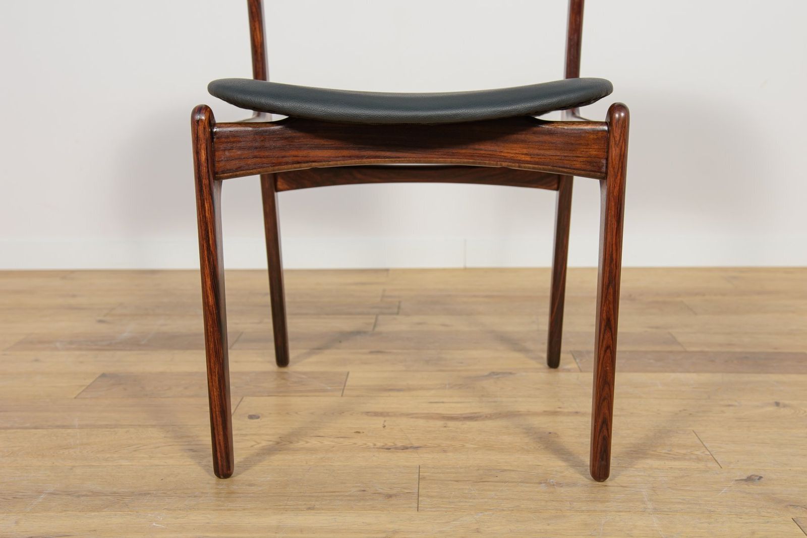 photo buy Model 49 Rosewood Dining Chairs By Erik Buch For Oddense Maskinsnedkeri, 1960s, Set Of 4