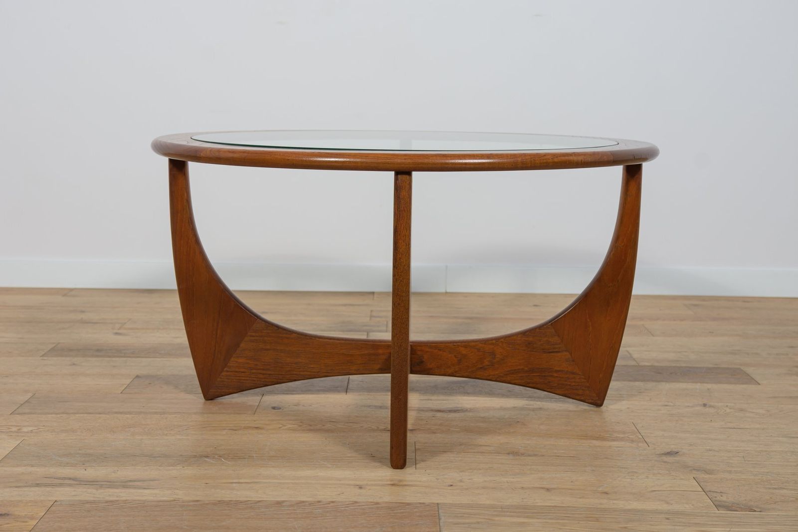 Round Astro Coffee Table In Teak By Victor Wilkins For G Plan, United Knigdom, 1960s photo vinterior
