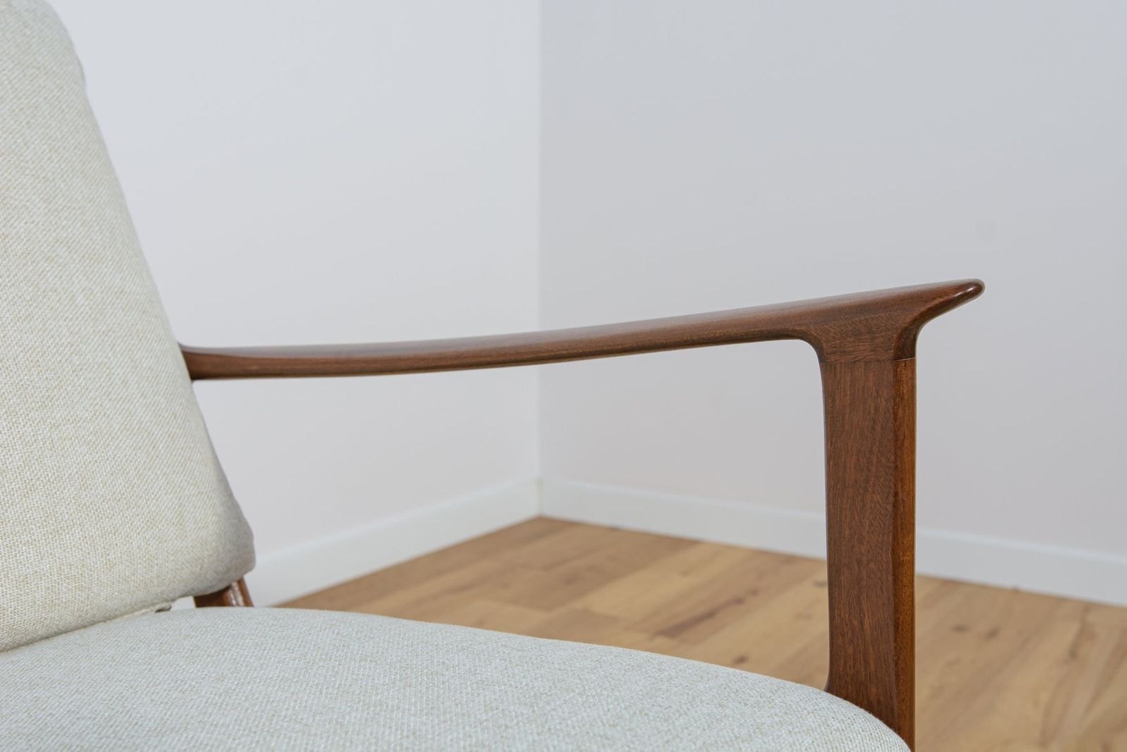 photo buy Mid Century Three Seater Sofa By Ole Wanscher For Poul Jeppesens, 1960s