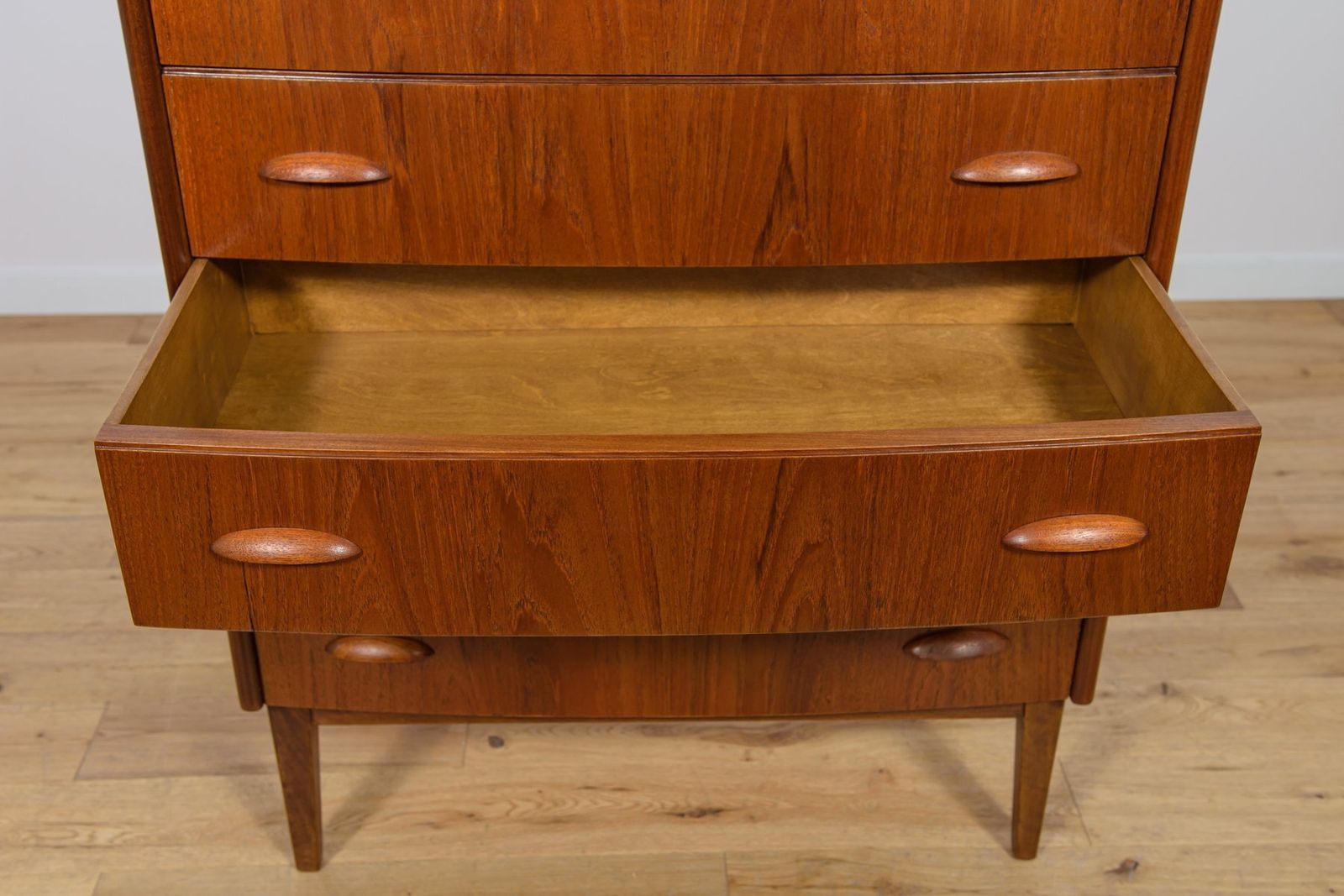 photo vinterior Mid Century Teak Dresser, 1960s
