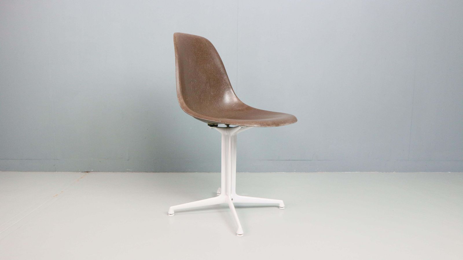 Charles & Ray Eames "La Fonda" Brown Fiberglass Chairs For Herman Miller photo for sale