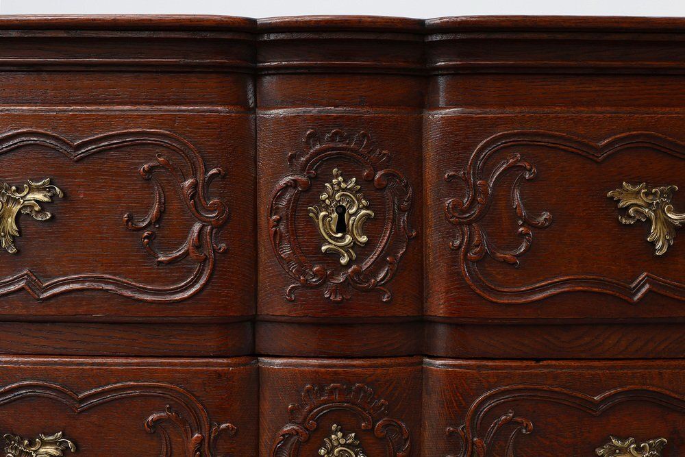 French Louis XV Style Hand Crafted Oak Chest Of Drawers, 18th Century photo vinterior