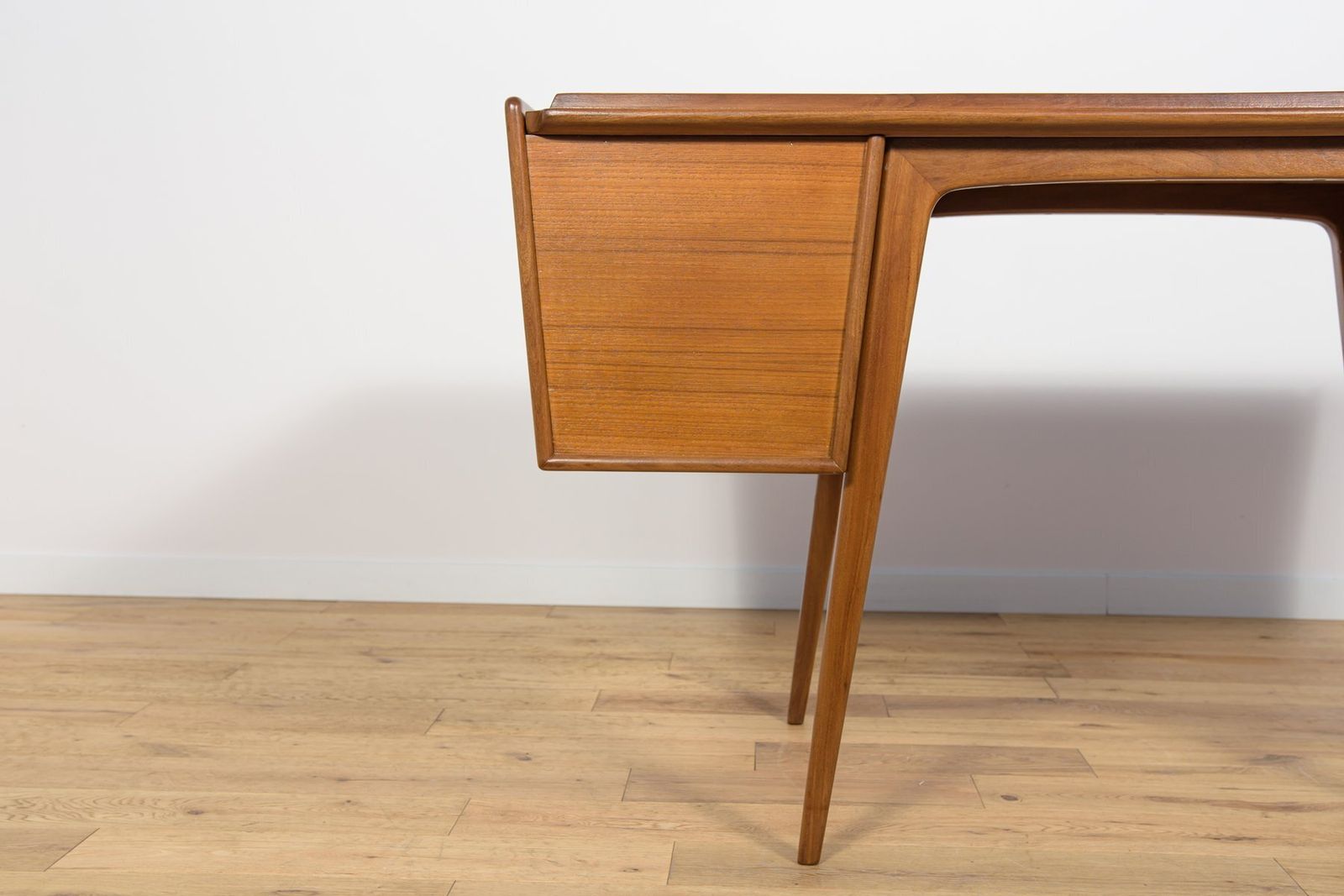 Mid Century Teak Desk By Svante Skogh For Ab Möbelfabriken Balder, Sweden, 1950s photo buy