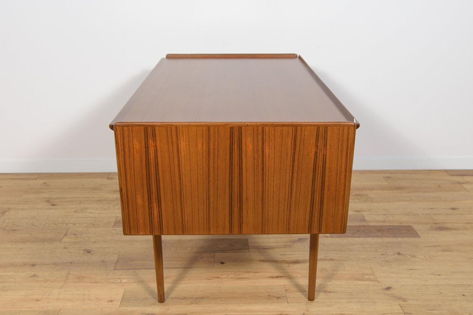 Furniture Mid Century Teak Desk By Svante Skogh For Ab Möbelfabriken Balder, Sweden, 1950s photo