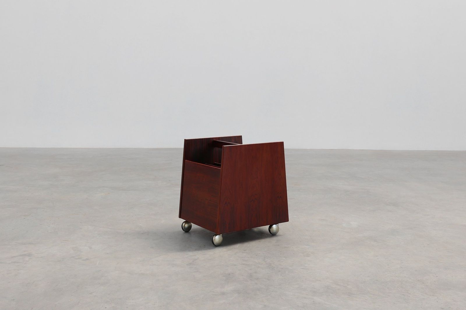 Mid Century Magazine Lp Caddy Rack By Rolf Hesland For Bruksbo, Norway, 1970s photo vintage
