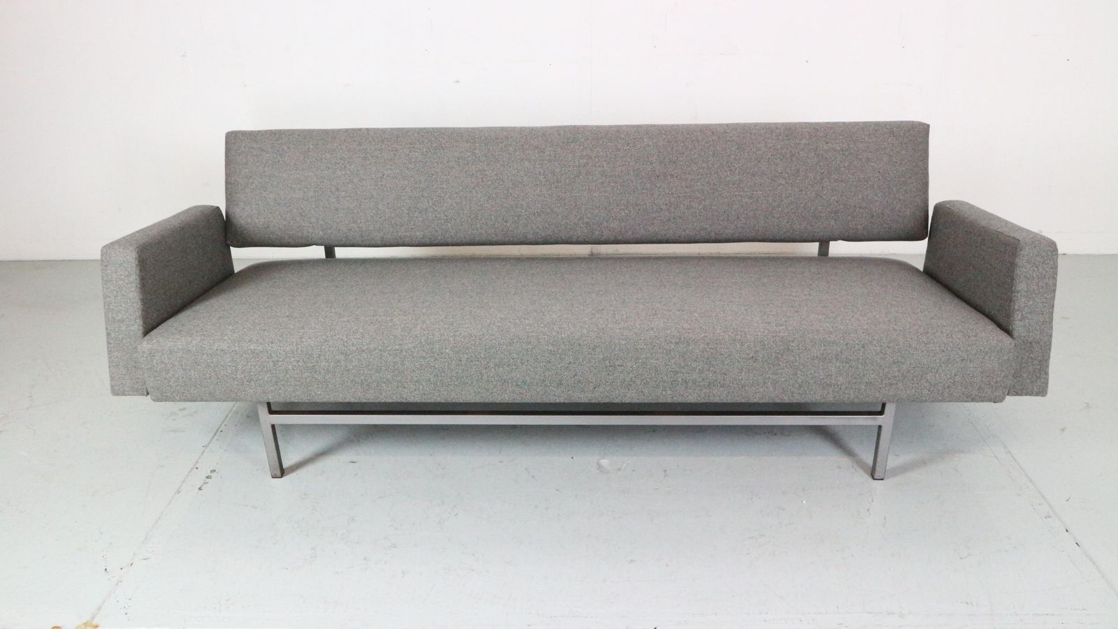 Rob Parry Newly Reupholstery Sofa/ Daybed For Gelderland, 1960 Dutch photo for sale