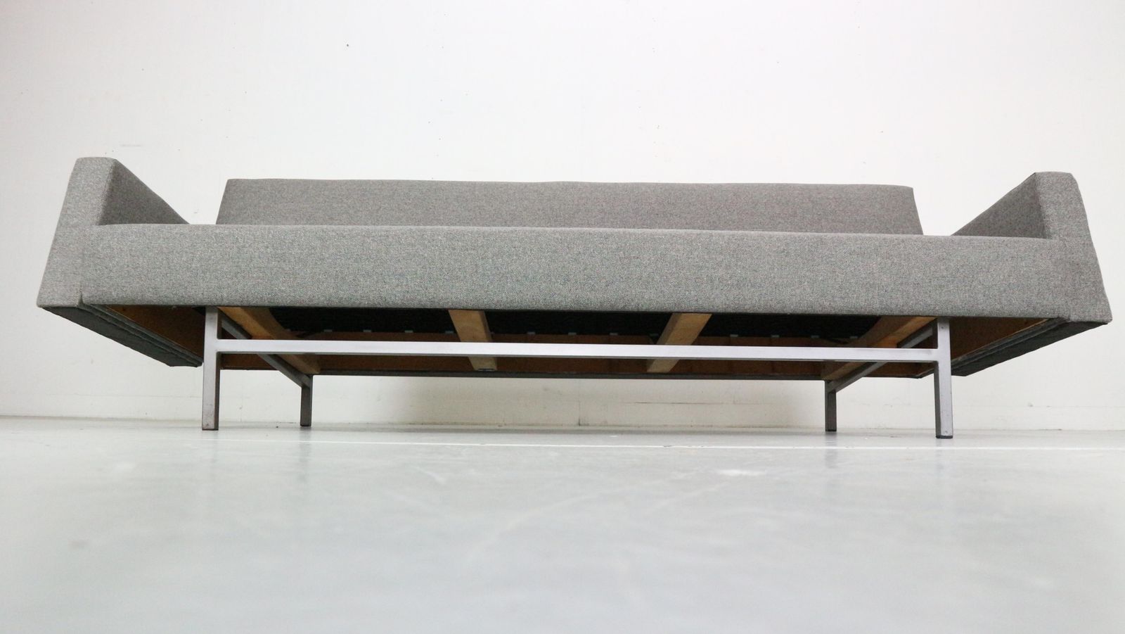 Rob Parry Newly Reupholstery Sofa/ Daybed For Gelderland, 1960 Dutch photo 2166.0