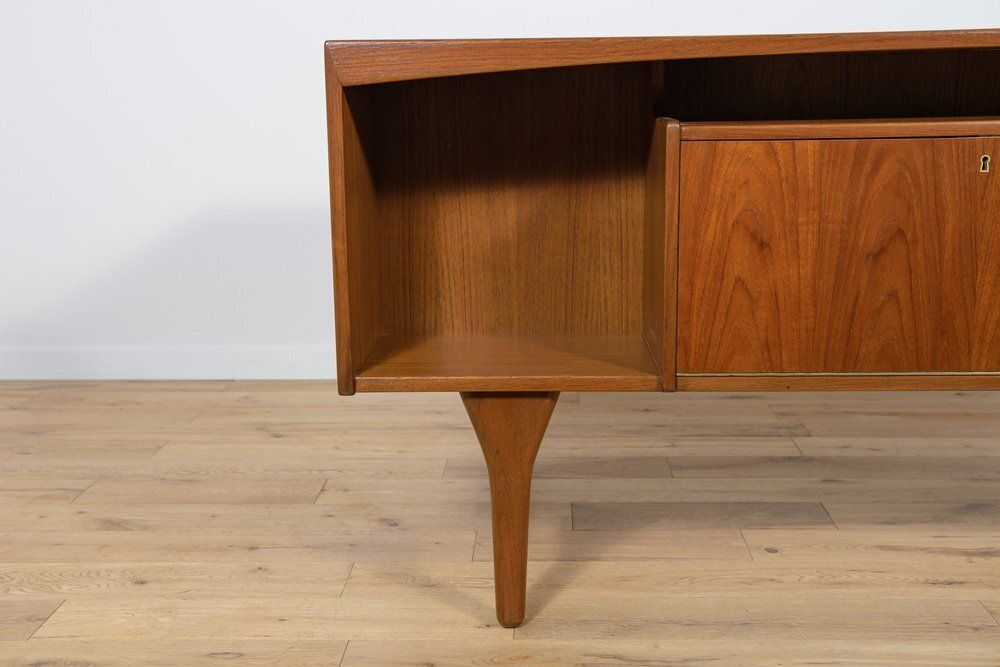 Mid Century Freestanding Teak Desk By Valdemar Mortensen, 1960s photo buy
