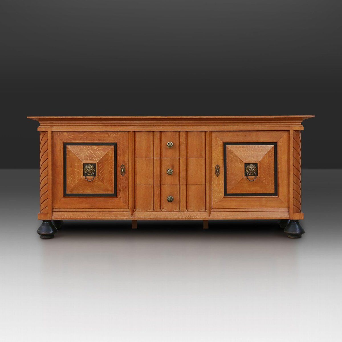 Art Deco Brutalist Belgian Sideboard In Oak And Brass Details, 1940s