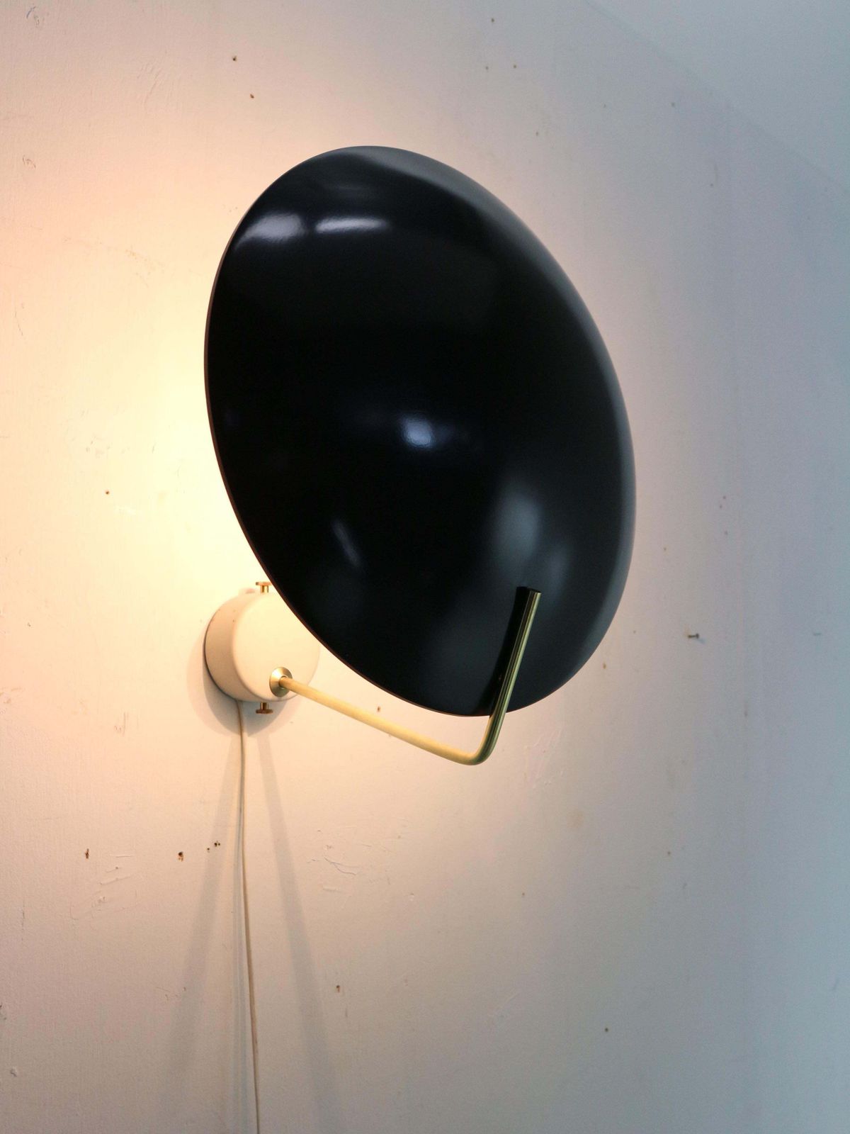 photo vinterior Bruno Gatta "Model 232 " Wall Light For Stilnovo, 1960s, Italy
