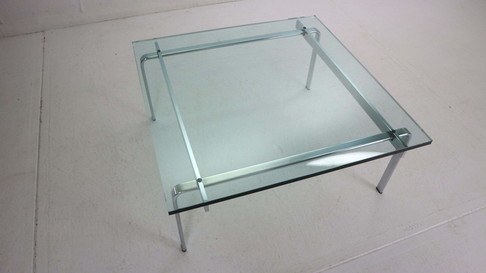 Preben Fabricius& Jørgen Kastholm "Fk90" Coffee Table, Kill International, 1970s photo vinterior