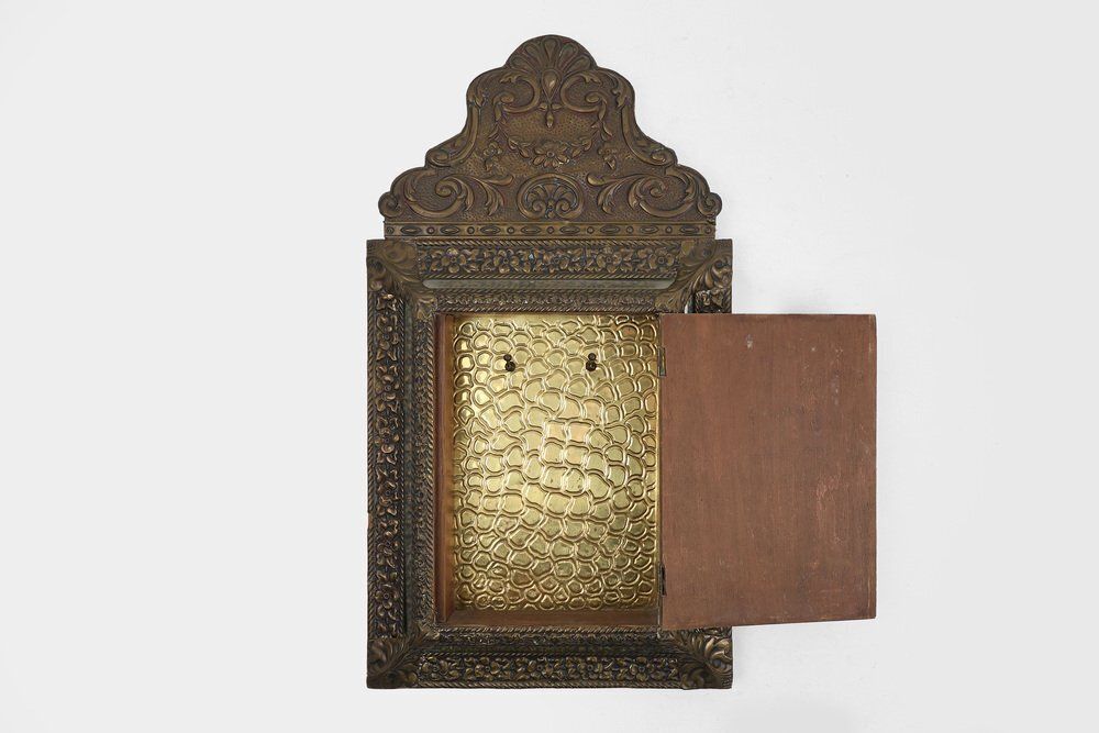 Art Deco French Copper Wall Cabinet With Beveled Mirror, 1930s photo vinterior