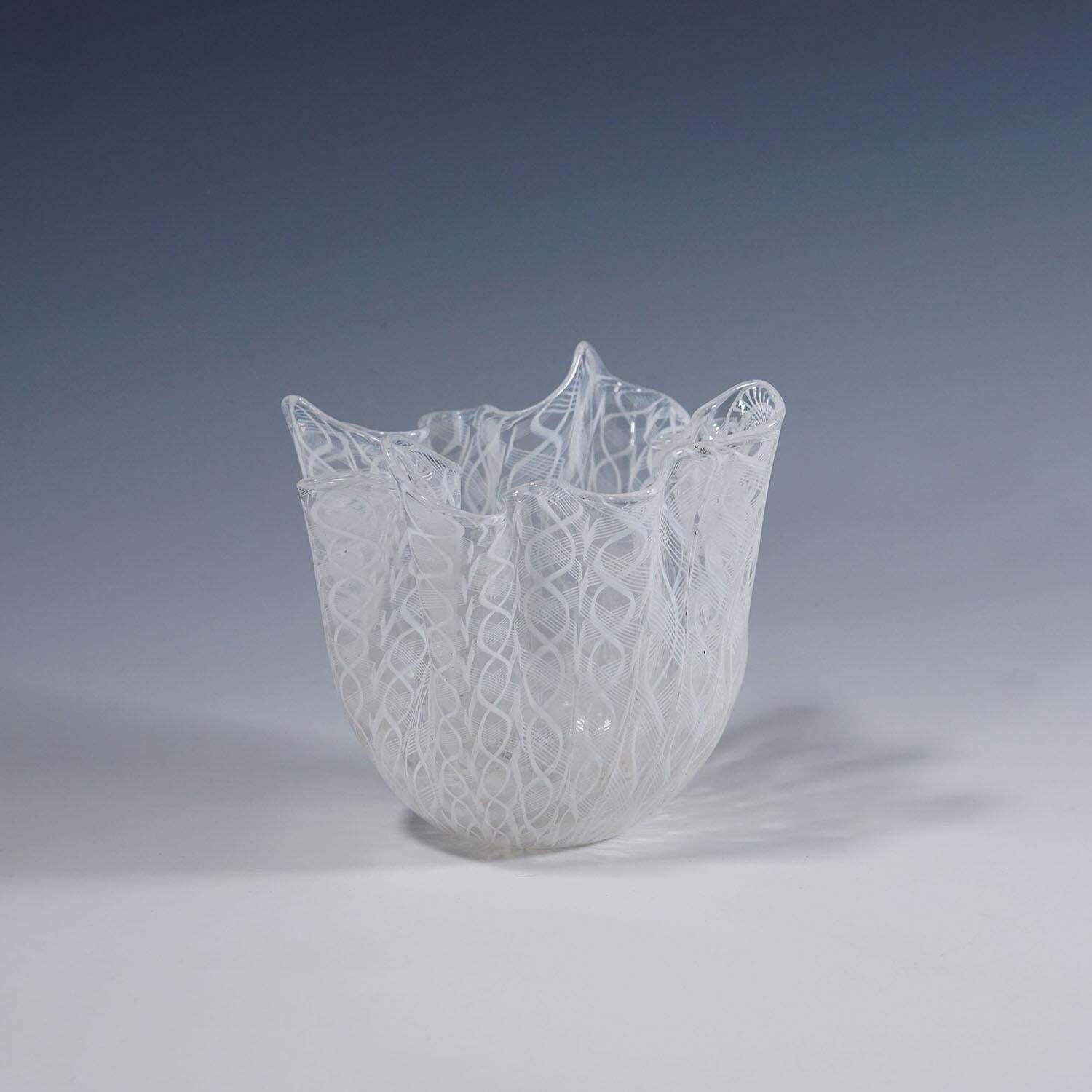 Fazzoletto Zanfirico Vase By Fulvio Bianconi For Venini, Venice Murano 1950s photo furniture
