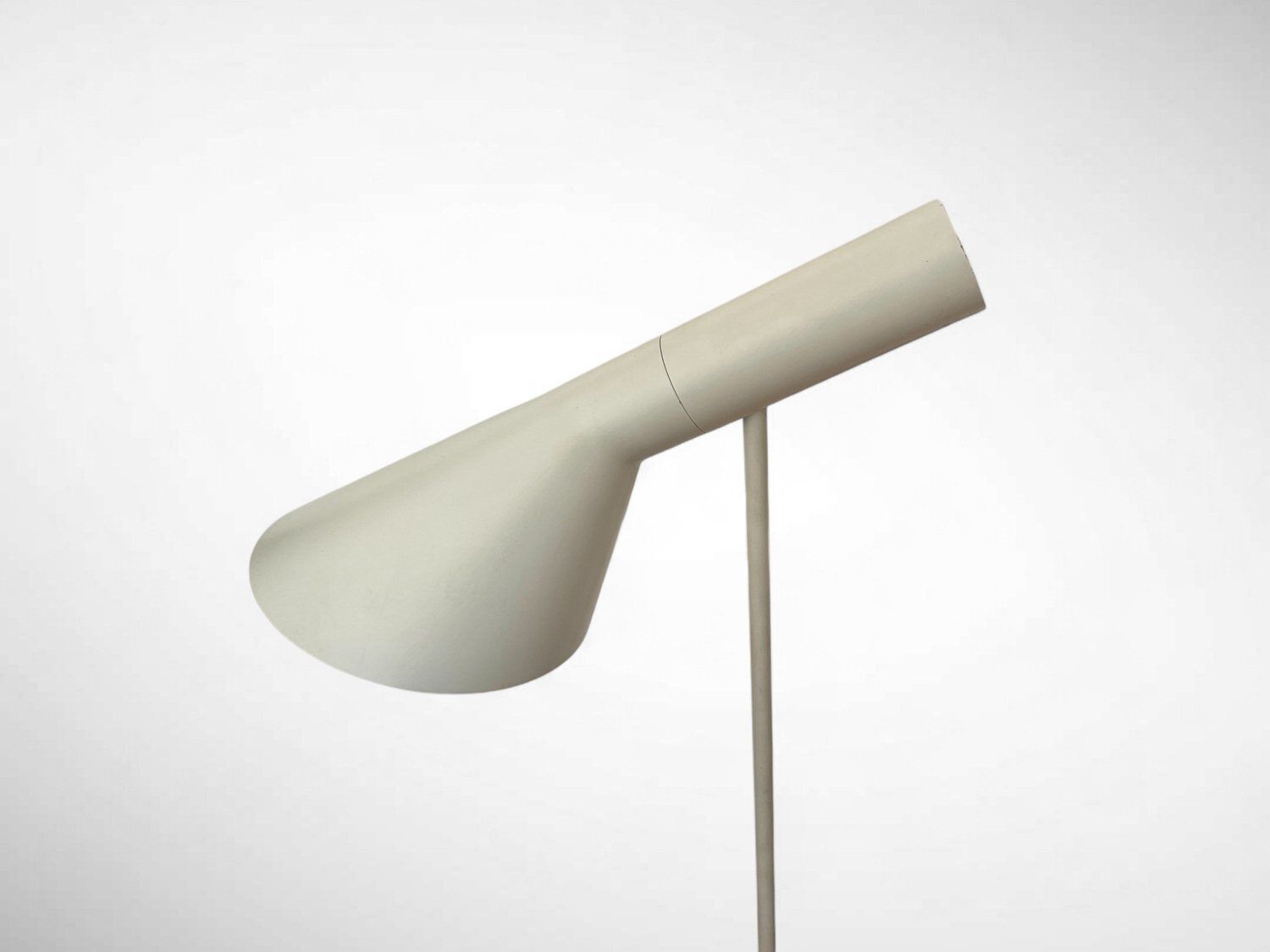 Aj Floor Lamp By Arne Jacobsen For Louis Poulsen photo for sale