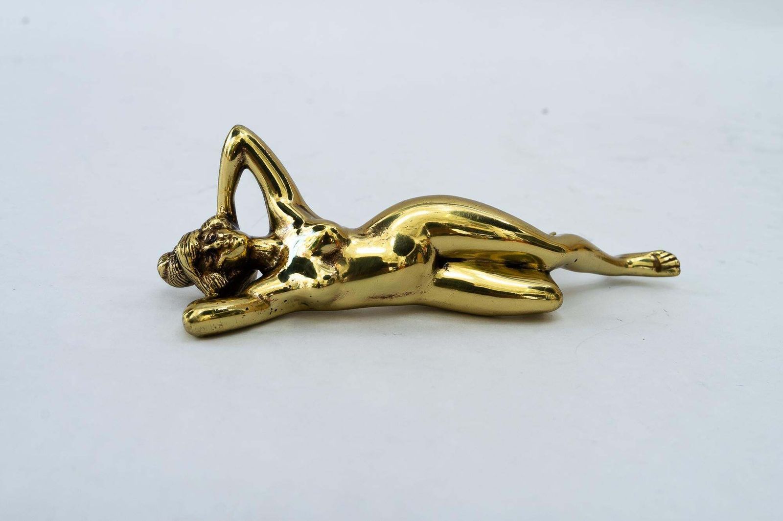 Art Deco Nude Female Brass Paperweight Around 1920s photo vinterior