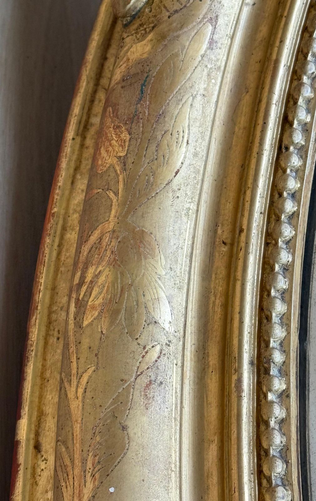 photo furniture Miroir ovale d'époque Empire en bois doré, XIXe siècle