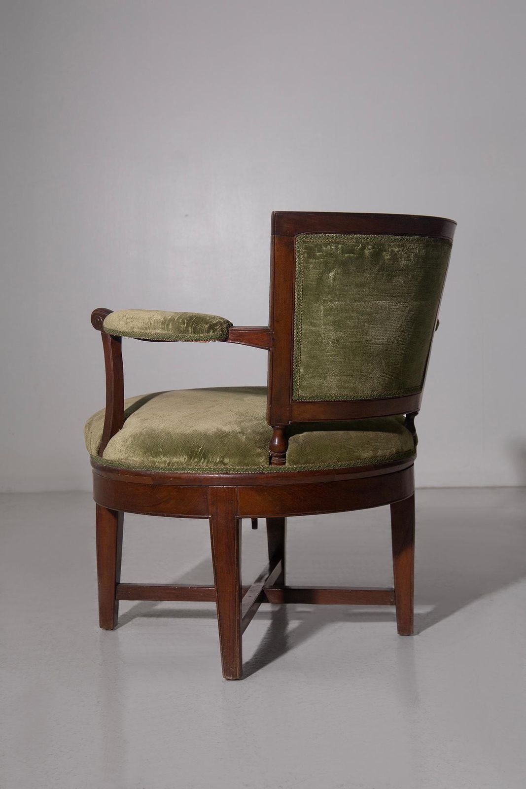 English Victorian Period Green Velvet Swivel Armchair, Malacrida Collection photo buy